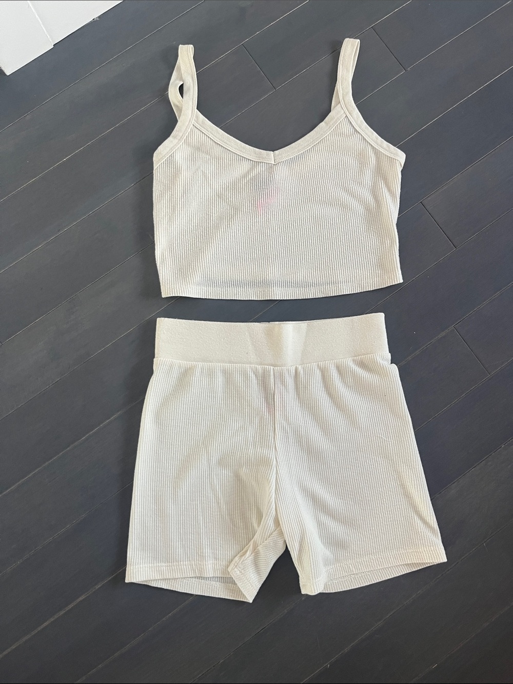 La SENZA Cream Ribbed Crop Tank & shorts set